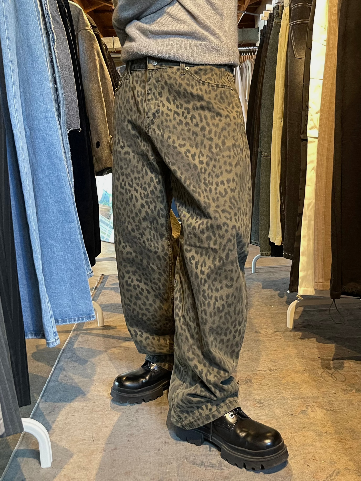 LEOPARD DENIM