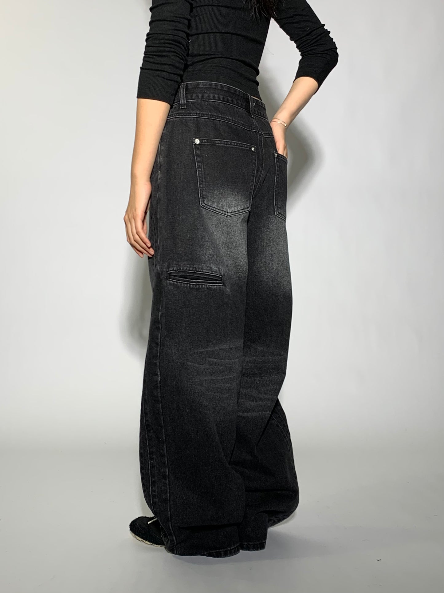 LINE WIDE PANTS