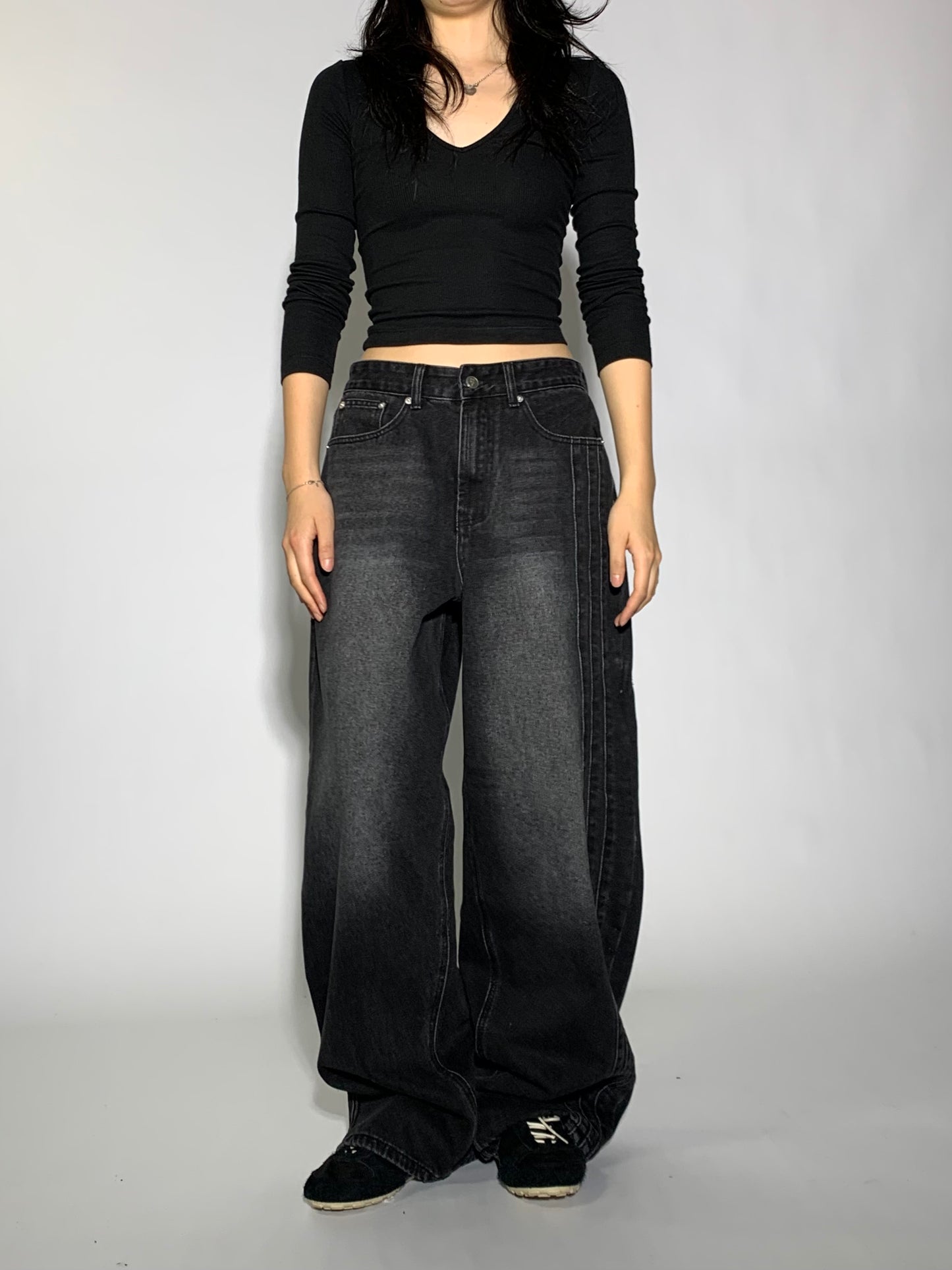 LINE WIDE PANTS