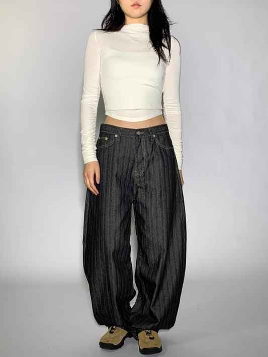 BLACK STRIPE DENIM