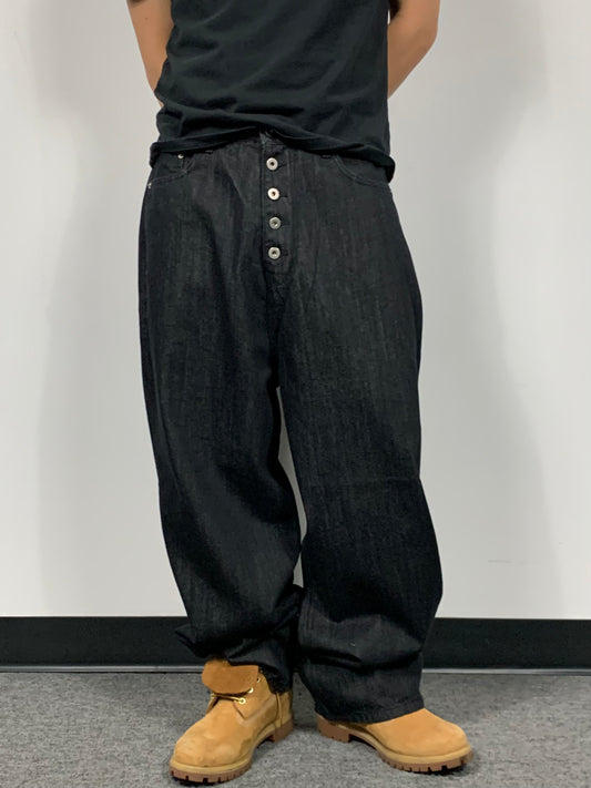 BUTTON DENIM
