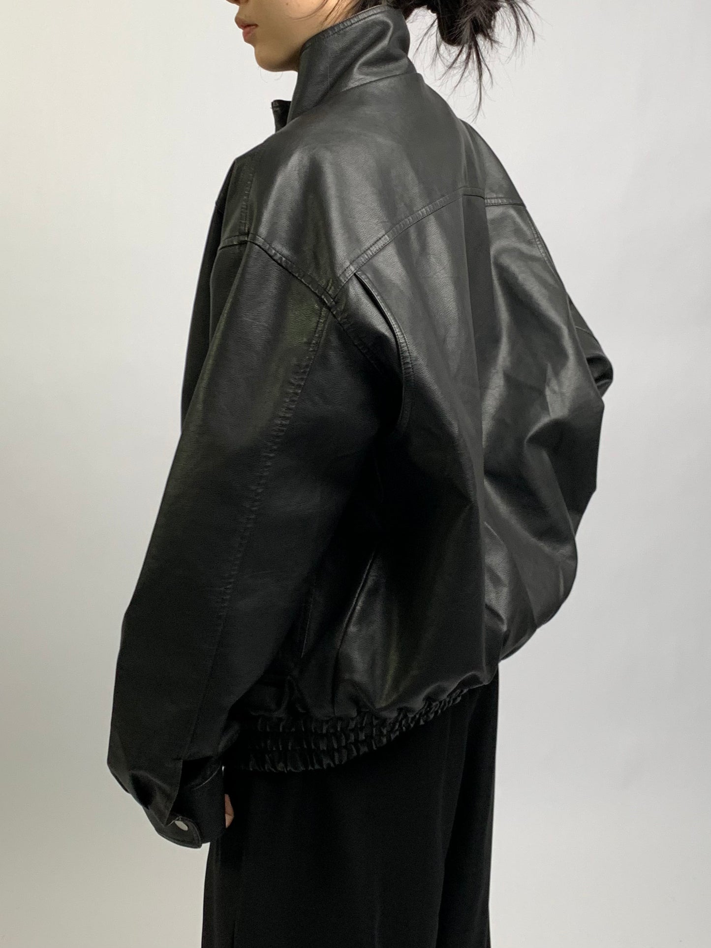 OVERSIZED LEATHER BLOUSON