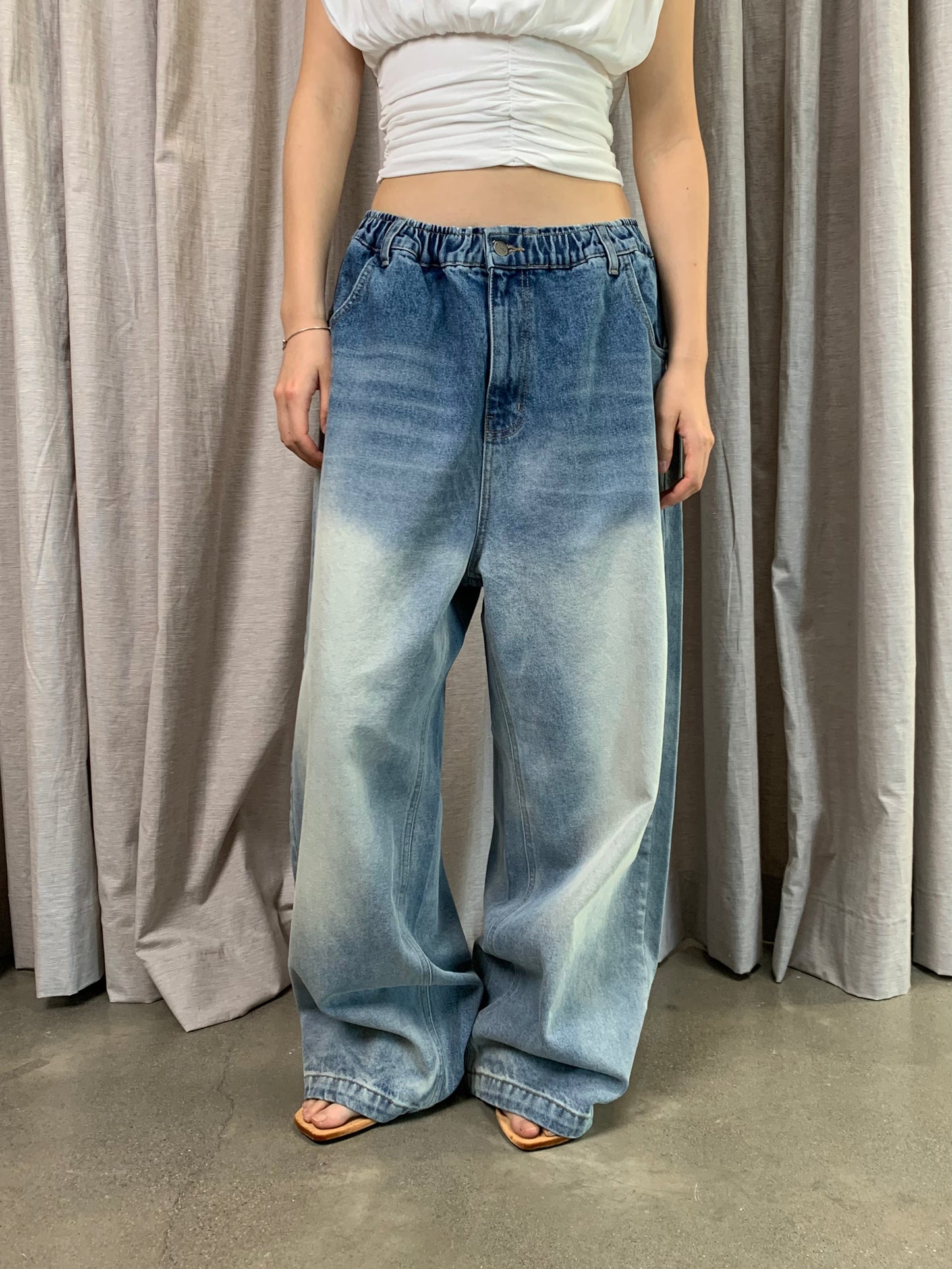 WASHED EASY DENIM