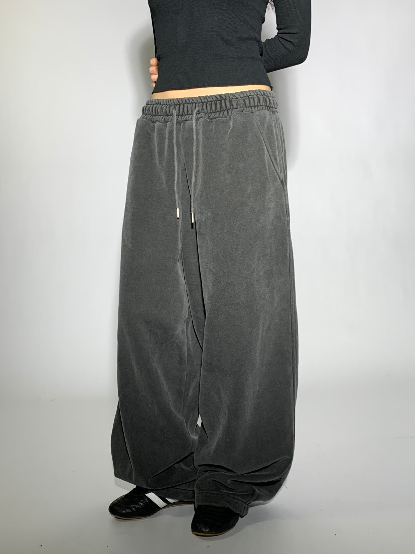 FLEECE BASIC SWEATPANTS