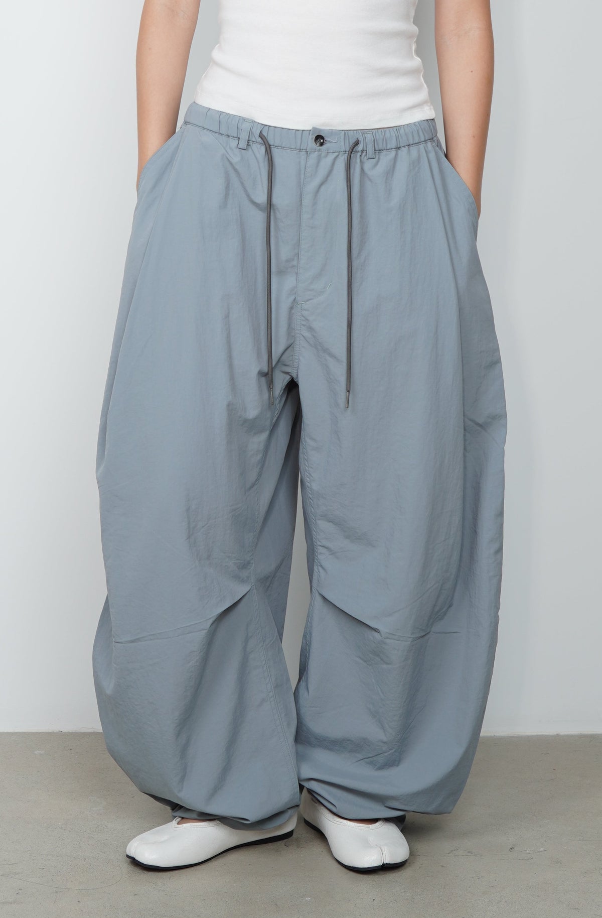 NYLON BARREL PANTS