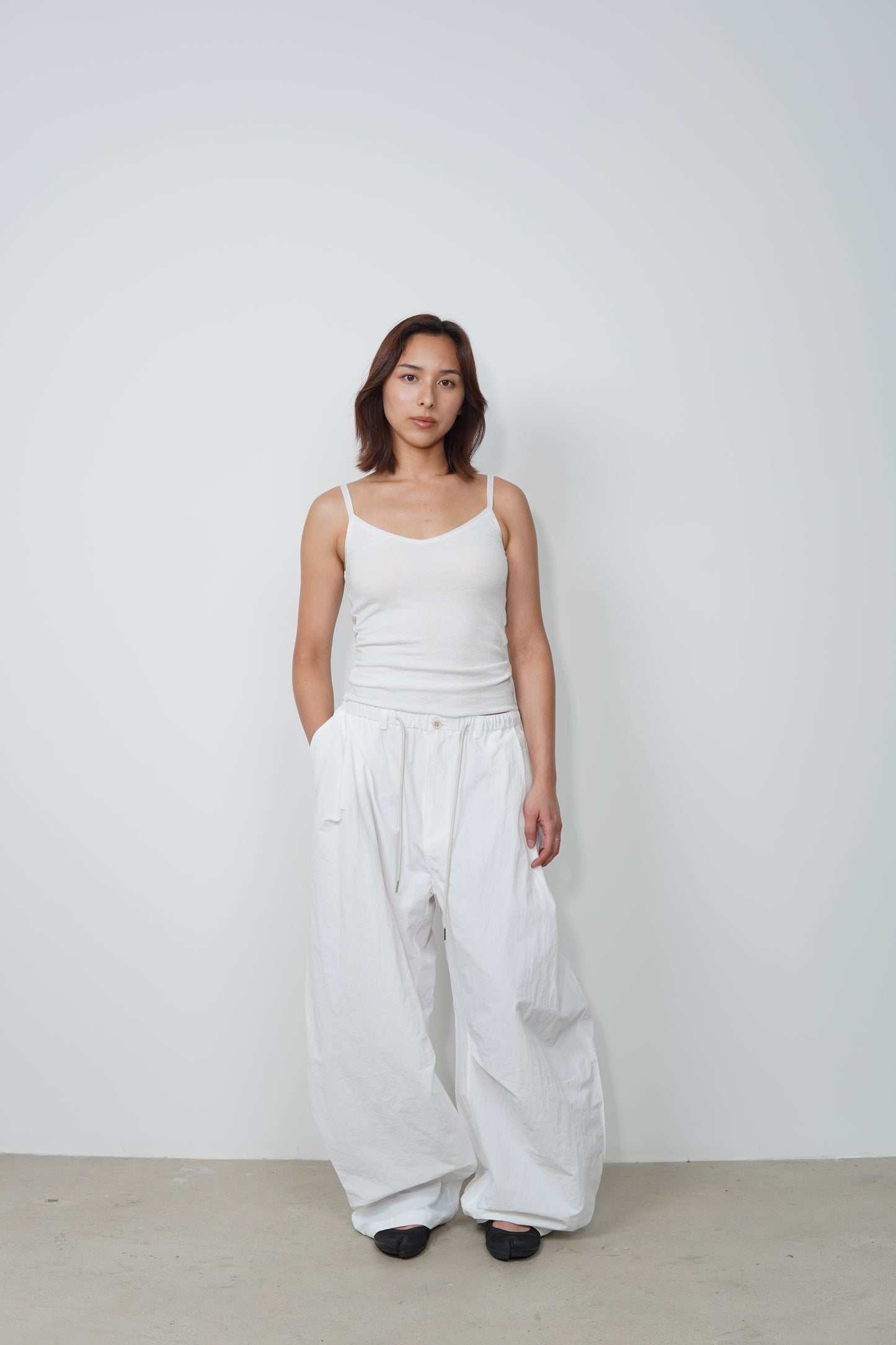 NYLON BARREL PANTS