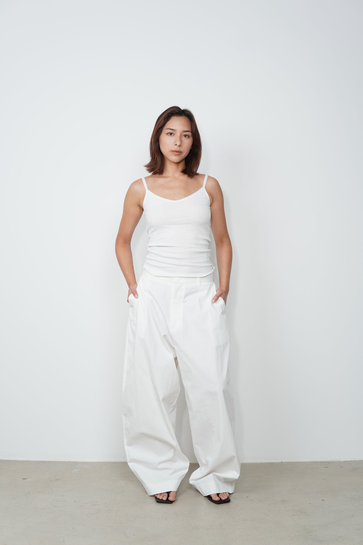 NYLON BASIC SLACKS