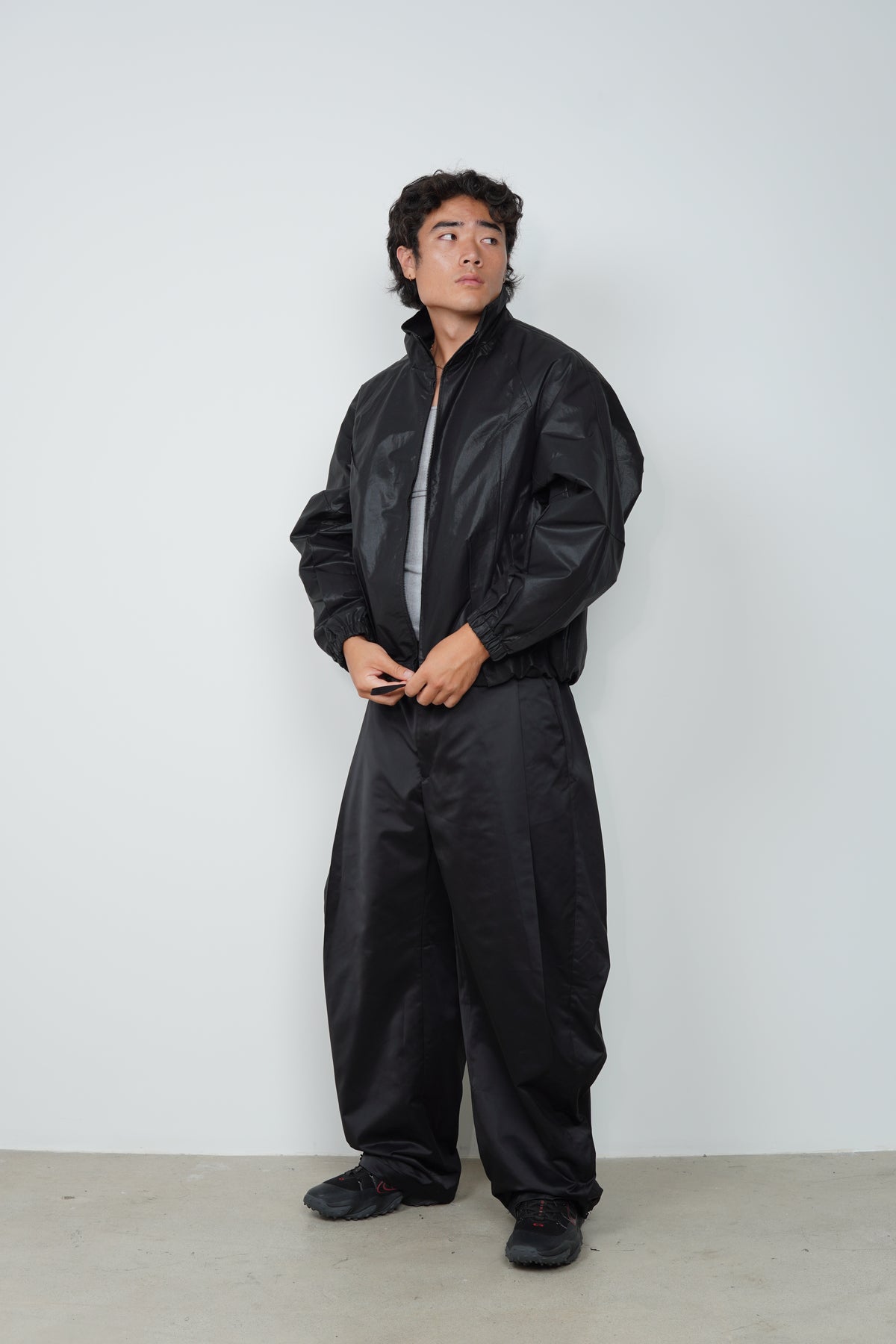 STRUCTURED PLEAT JACKET