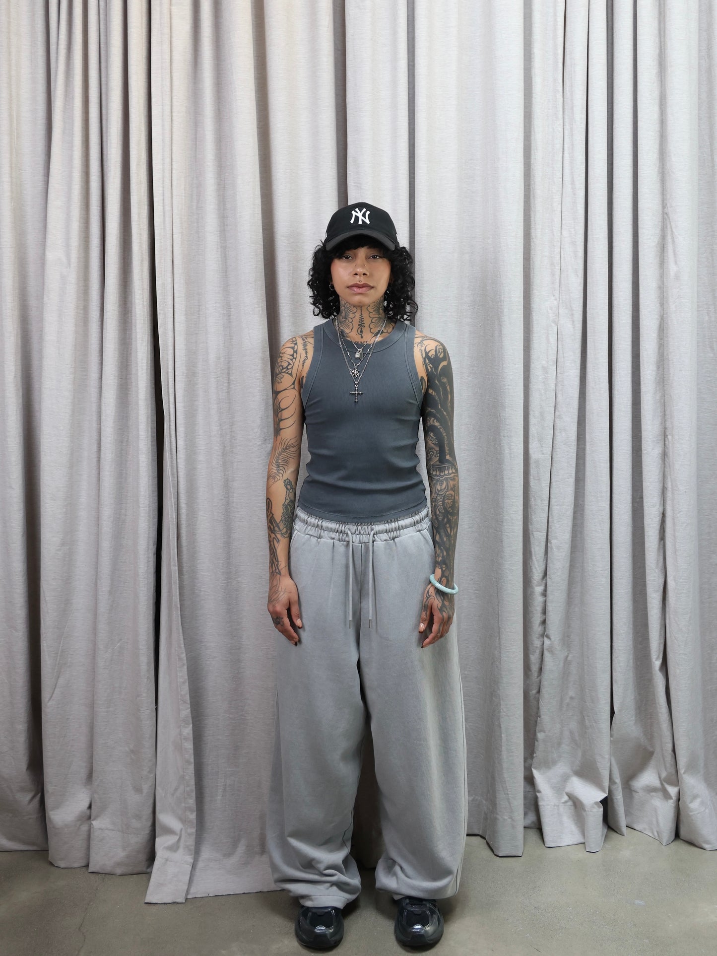BASIC SWEATPANTS