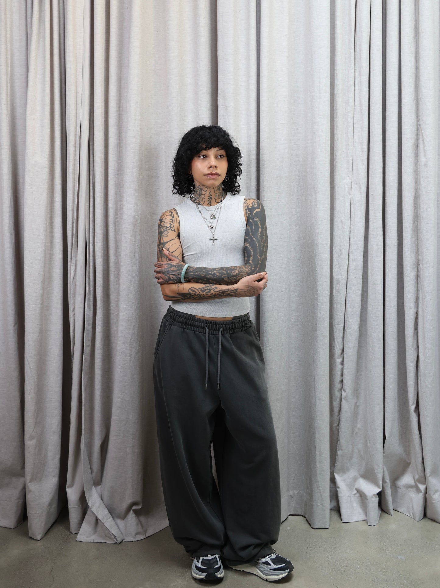 BASIC SWEATPANTS