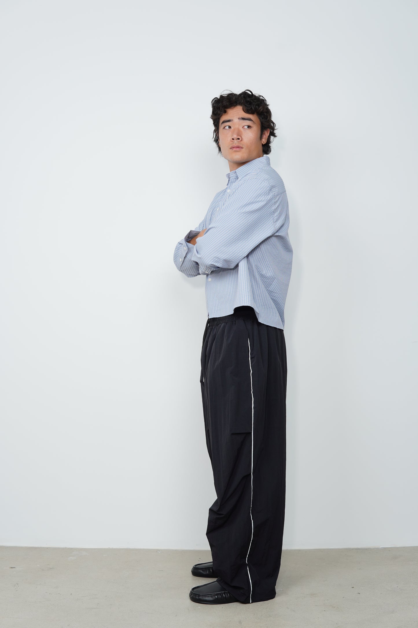 TRACK PANTS