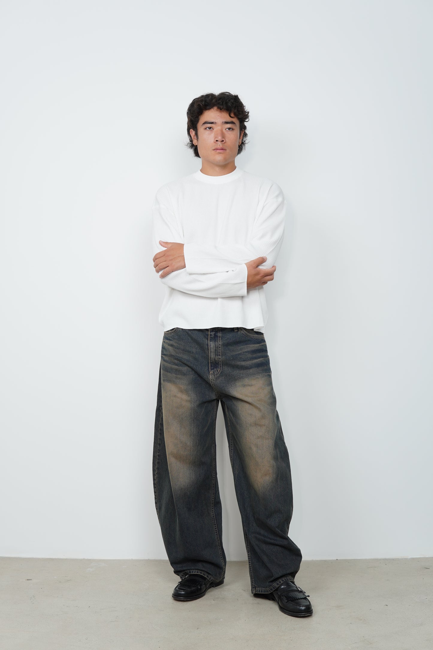 VINTAGE BRUSH DENIM