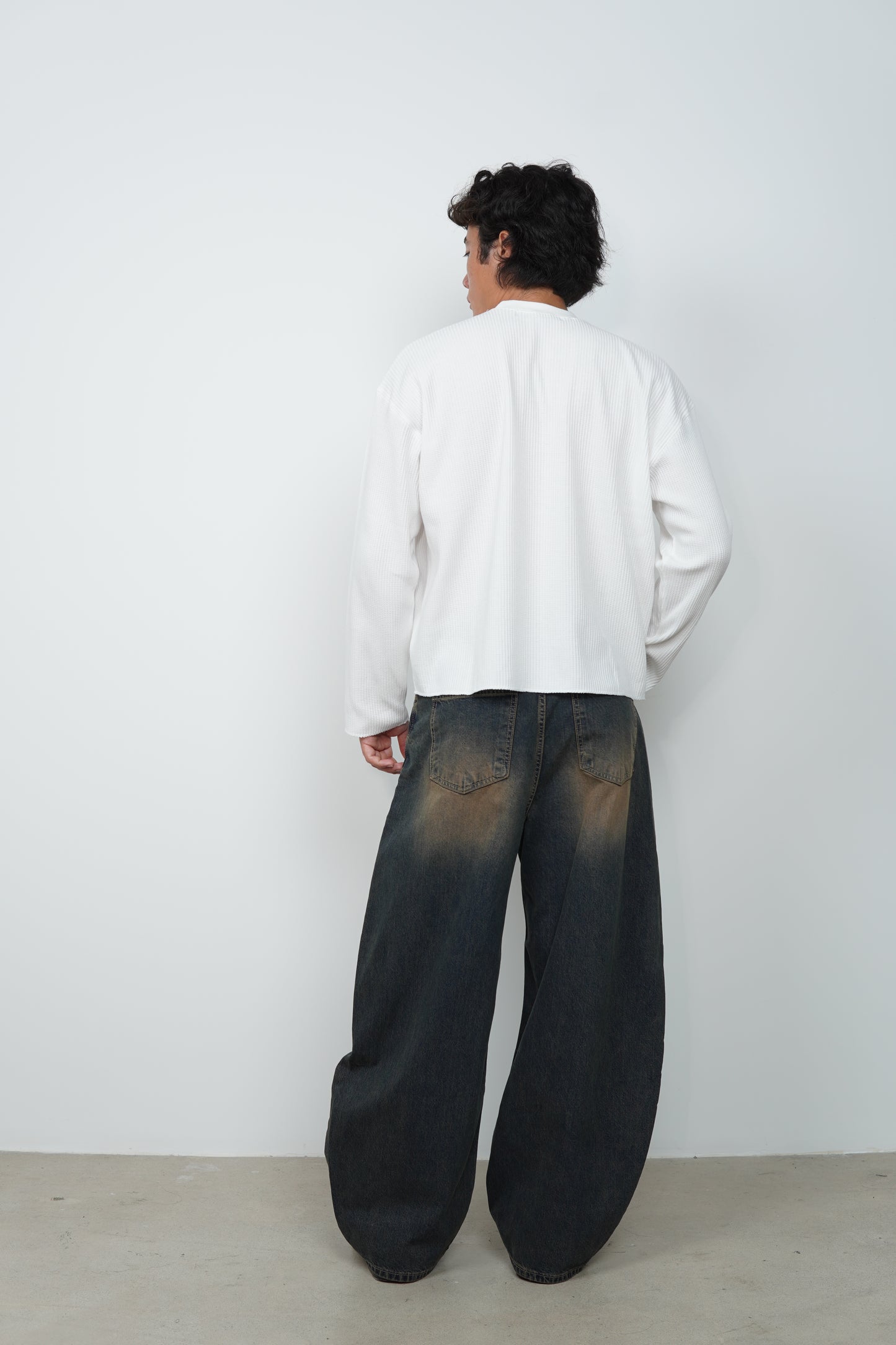 VINTAGE BRUSH DENIM
