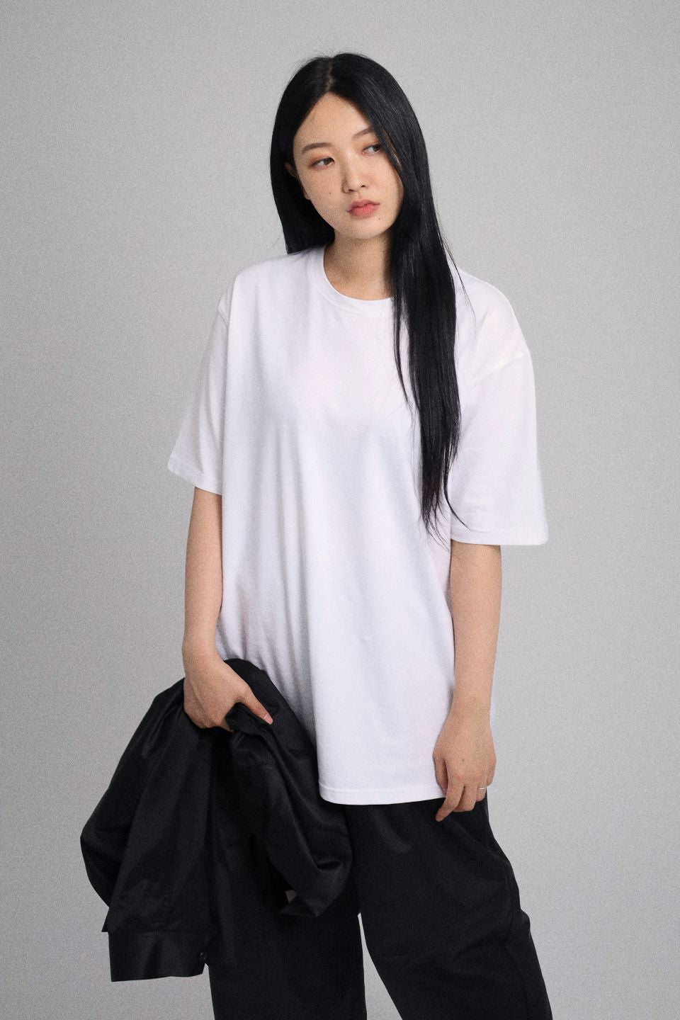 BASIC TEE WHITE