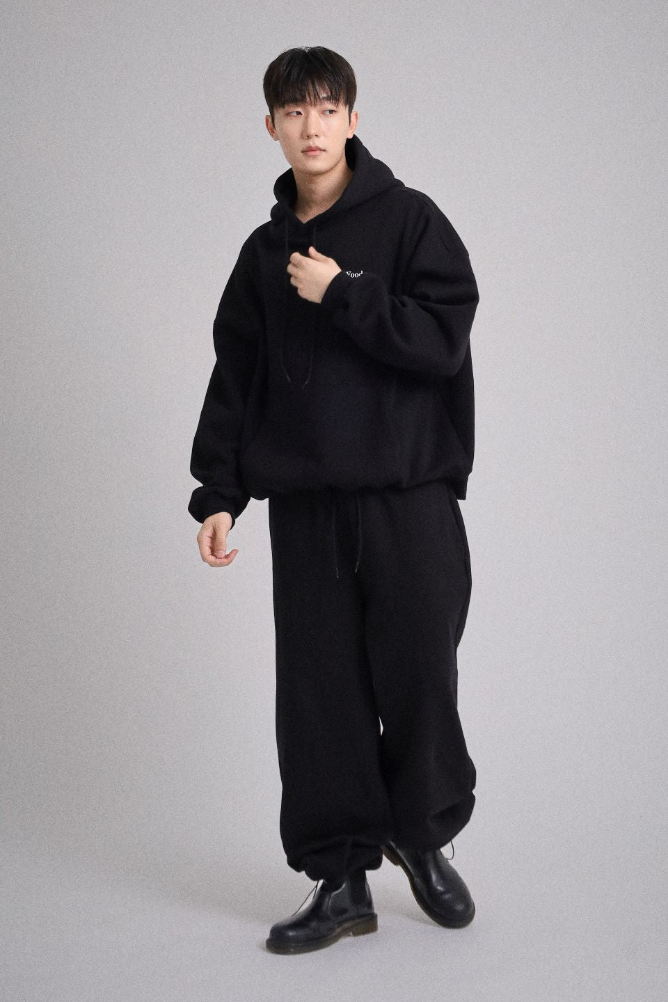 OVERSIZED SWEATPANTS BLACK