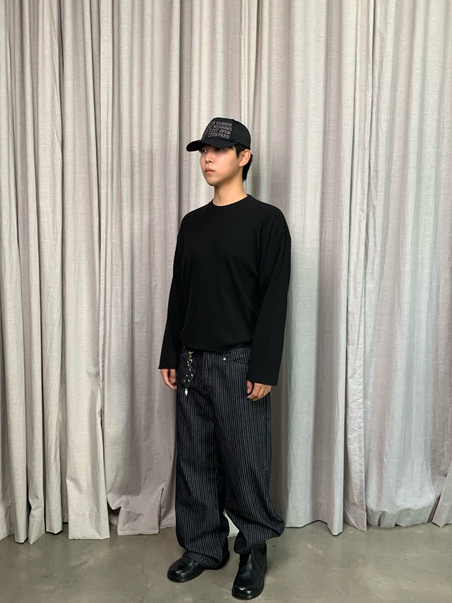 RIVET STRIPE DENIM